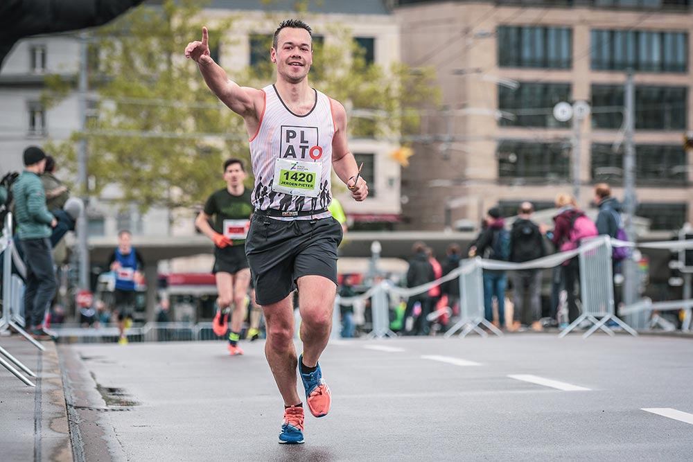 Jeroen running marathon