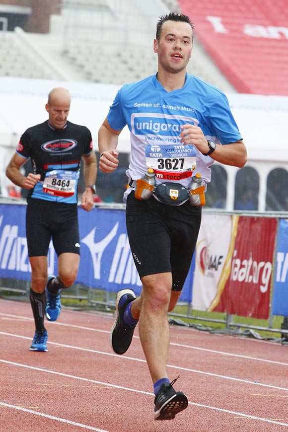 Jeroen running on track